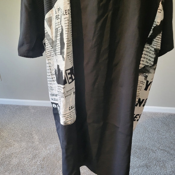 F. Modern – What’s Black and White and Read All Over Jacket/Topper (One Size) - Picture 3 of 16